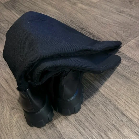 Women's Over Knees Knitted Thigh High Boots - Picture 6 of 8